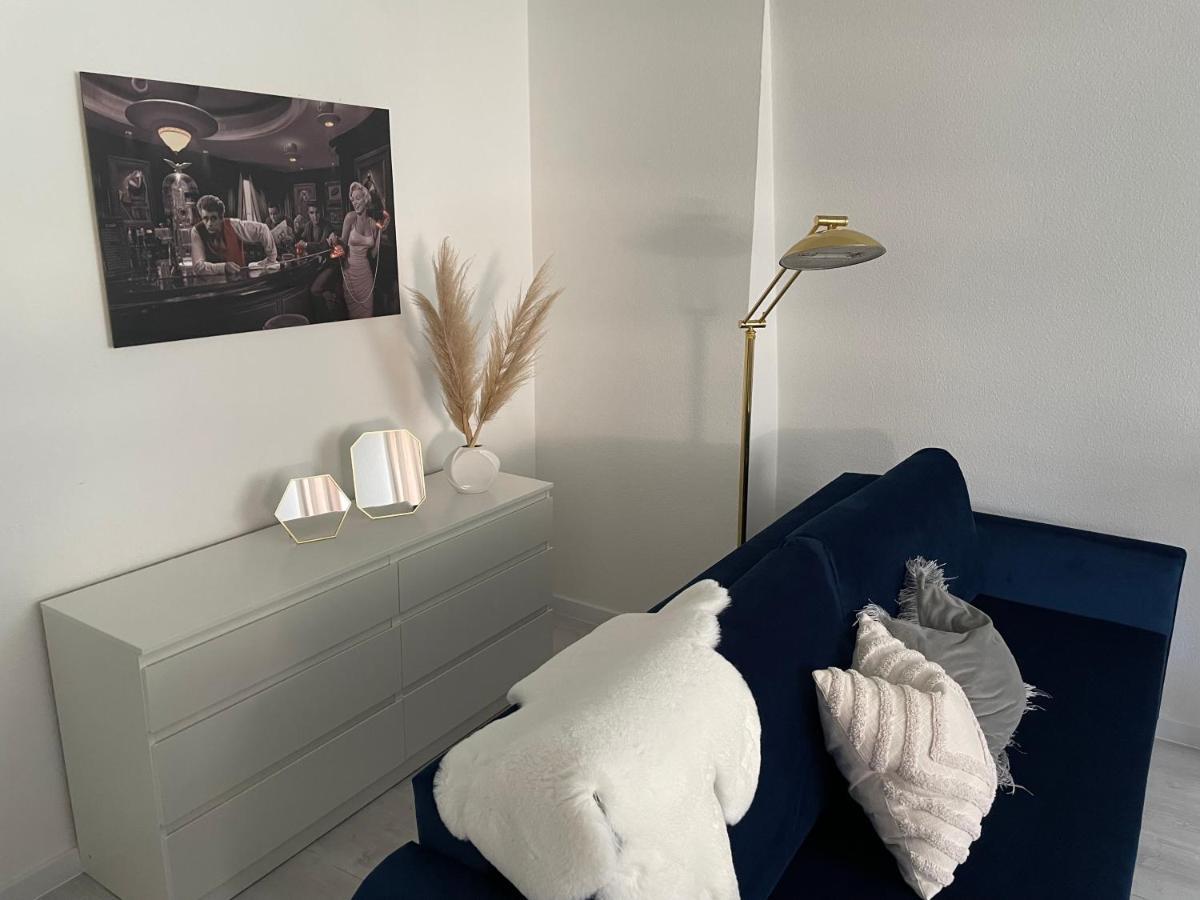 Luxus Apartment Am Fremersberg - Zentral - Mit Sauna & Badewanne Baden-Baden Buitenkant foto