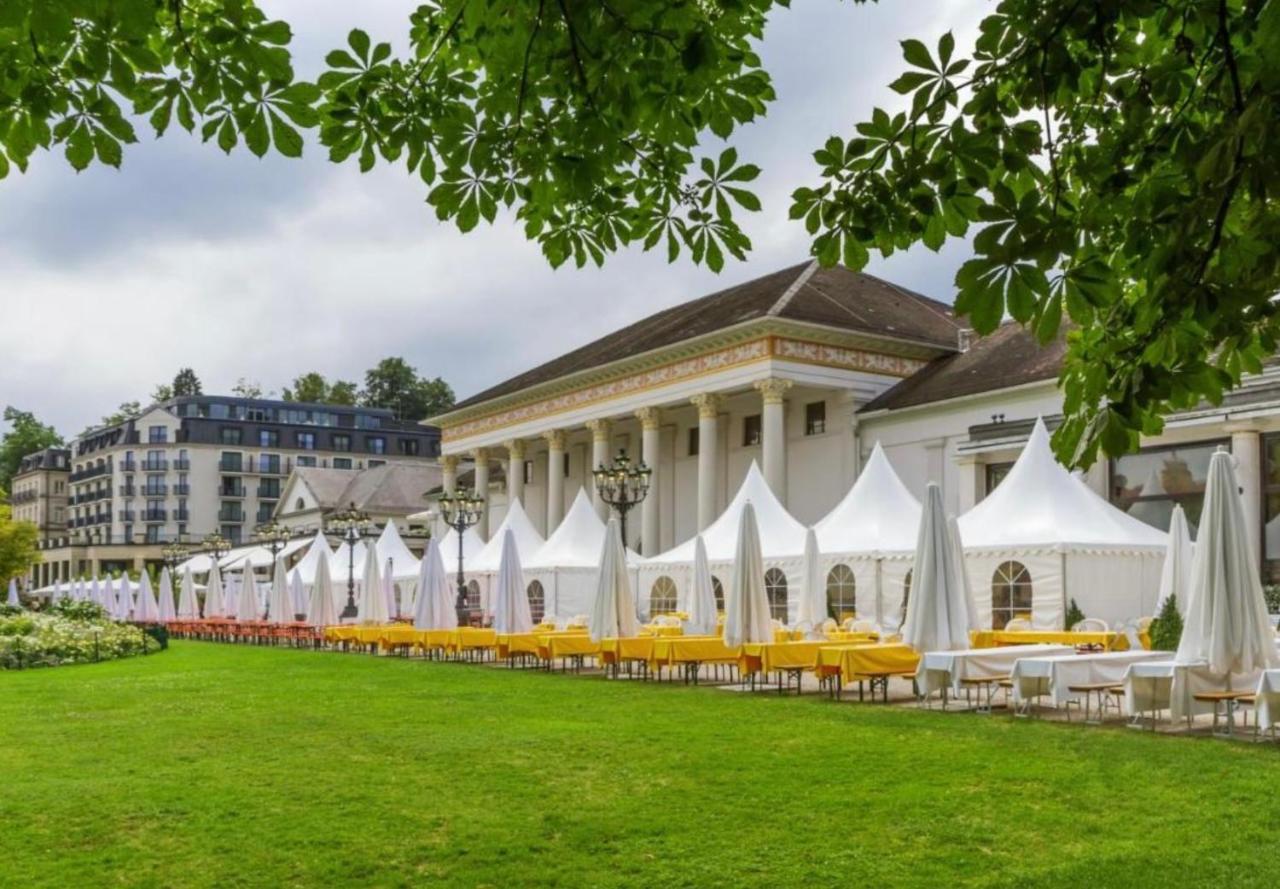 Luxus Apartment Am Fremersberg - Zentral - Mit Sauna & Badewanne Baden-Baden Buitenkant foto
